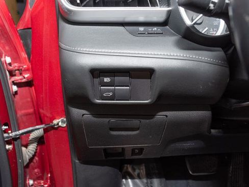 Used 2022 Toyota Highlander XSE AWD/4WD image 14