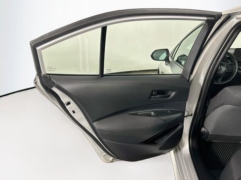 Used 2025 Toyota Corolla LE FWD image 25