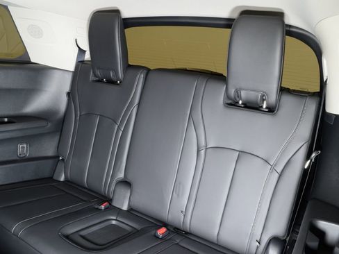 Certified 2026 INFINITI QX60 Luxe w/ Cargo Package AWD/4WD image 29