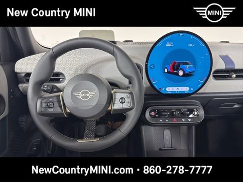 New 2025 MINI Cooper 4-Door Hardtop image 13