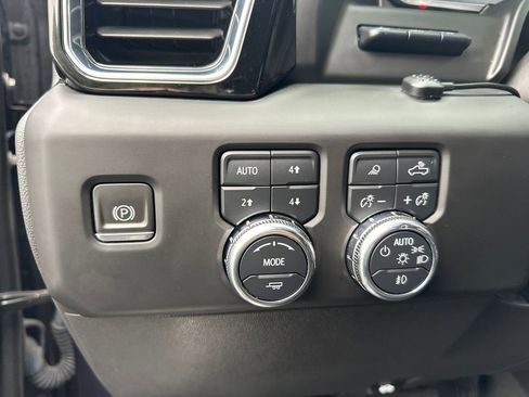 Used 2023 GMC Sierra 1500 Denali w/ Denali Reserve Package image 21