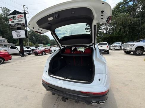 Used 2024 Audi SQ5 Premium Plus w/ S Sport Package AWD/4WD image 56