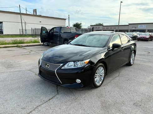 Used 2015 Lexus ES 350 w/ Premium Package FWD image 1