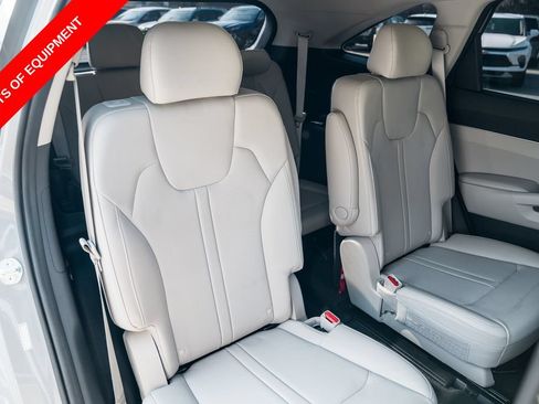 Used 2023 Kia Sorento EX w/ Panoramic Sunroof Package FWD image 30