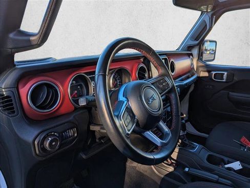 Used 2022 Jeep Wrangler Unlimited Rubicon image 10