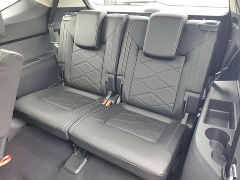 New 2026 Volkswagen Atlas SE FWD image 12