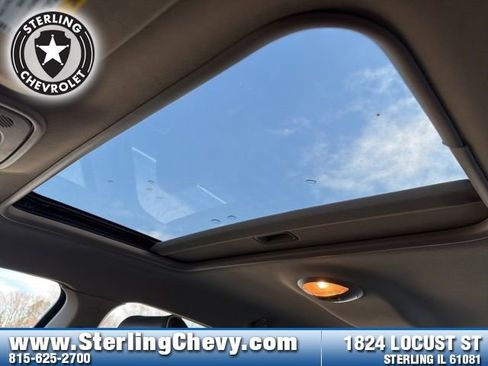 Used 2008 Chevrolet Malibu LTZ w/ Rear Power Package image 21