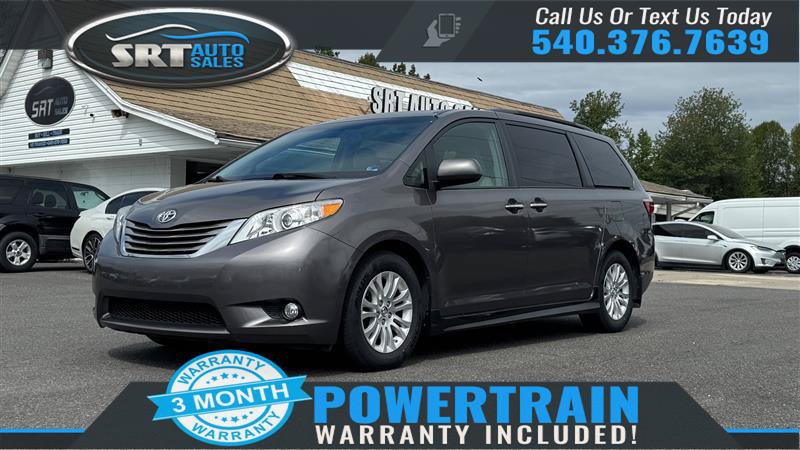 Used 2017 Toyota Sienna XLE w/ XLE Navigation Package FWD image 1
