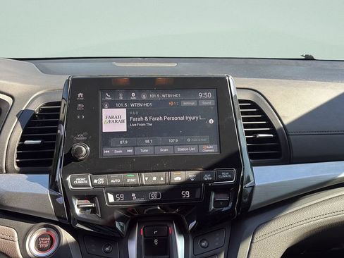 Used 2018 Honda Odyssey EX image 14