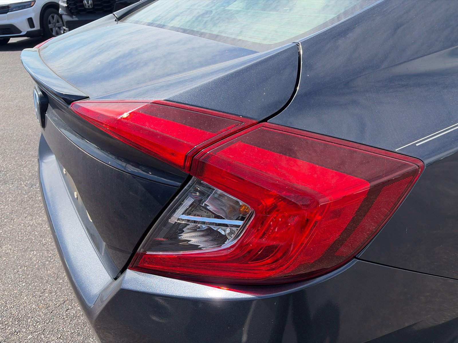 Used 2018 Honda Civic EX-L image 15
