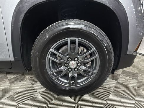 Certified 2025 GMC Acadia Elevation image 36