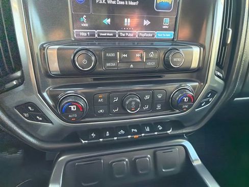 Used 2015 Chevrolet Silverado 1500 LTZ Z71 w/ LTZ Plus Package AWD/4WD image 25