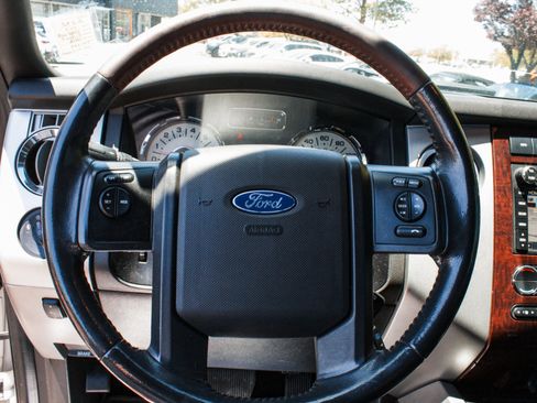 Used 2013 Ford Expedition EL King Ranch RWD image 12