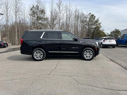Certified 2025 GMC Yukon Denali image 3