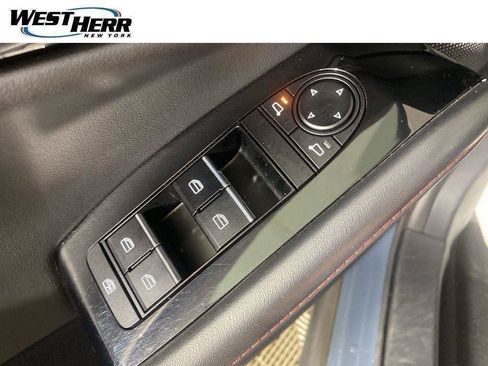 Used 2023 MAZDA CX-30 AWD 2.5 S w/ Preferred Package image 41