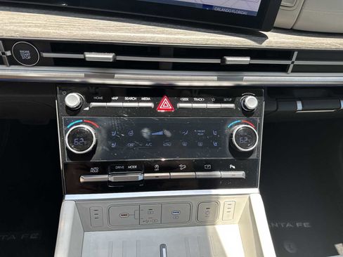 Used 2025 Hyundai Santa Fe Calligraphy FWD image 21