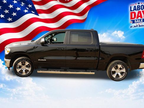 Used 2024 RAM 1500 Laramie AWD/4WD image 9