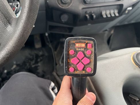 Used 2016 Ford F250 XL w/ Power Equipment Group image 20