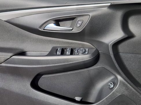 New 2026 Buick Envista Sport Touring FWD image 17
