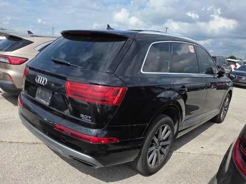 Used 2018 Audi Q7 3.0T Premium Plus AWD/4WD image 4