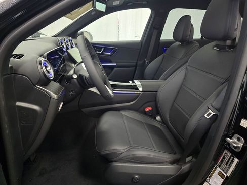 New 2026 Mercedes-Benz GLC 300 4MATIC image 13