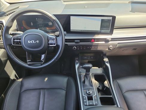 Used 2024 Kia Sorento S AWD/4WD image 9