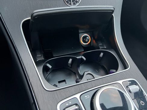 Used 2021 Mercedes-Benz C 300 4MATIC Sedan image 30