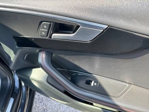 Used 2018 Audi A4 2.0T Premium Plus w/ Premium Plus Package AWD/4WD image 18