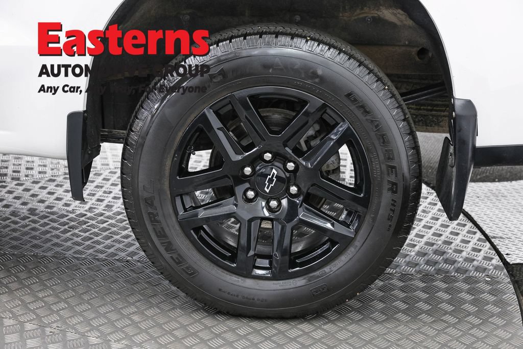 Used 2024 Chevrolet Silverado 1500 Custom w/ LPO, Dark Essentials Package AWD/4WD image 34