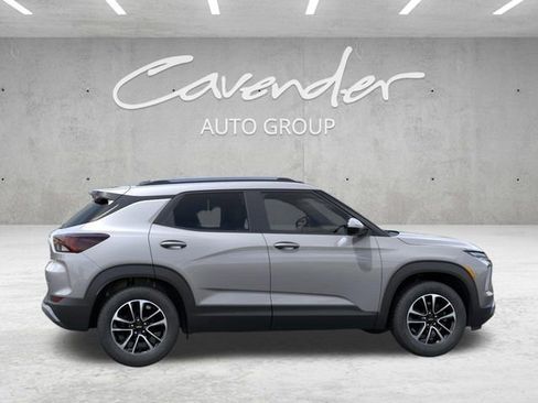 New 2026 Chevrolet TrailBlazer LT w/ Convenience Package FWD image 5