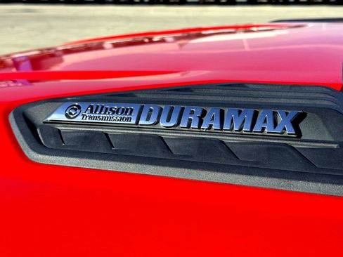 Used 2022 Chevrolet Silverado 3500 LTZ w/ LTZ Convenience Package image 3