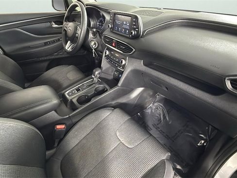 Used 2019 Hyundai Santa Fe SE image 32