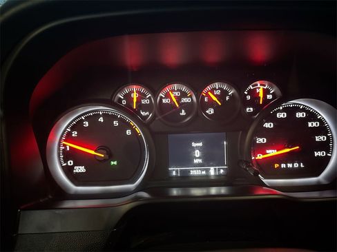 Used 2020 Chevrolet Silverado 1500 Custom w/ Custom Value Package image 20