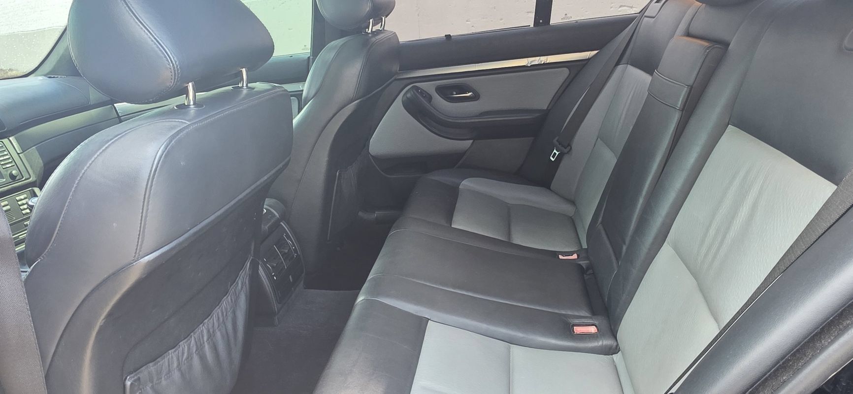 Used 2002 BMW M5 RWD image 11