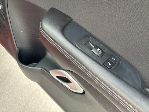 Used 2018 Dodge Challenger R/T Scat Pack image 17