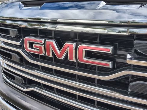 Certified 2023 GMC Sierra 1500 SLT w/ SLT Premium Package image 31