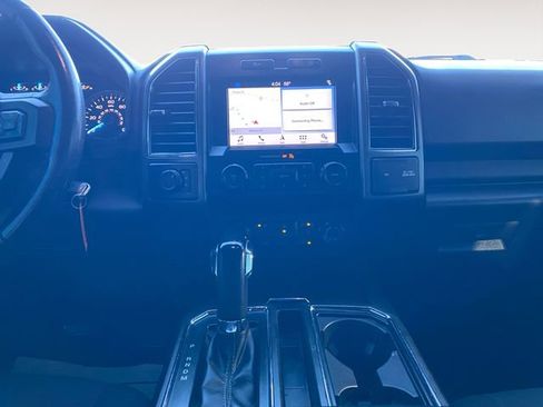 Used 2019 Ford F150 XLT w/ Equipment Group 302A Luxury image 11