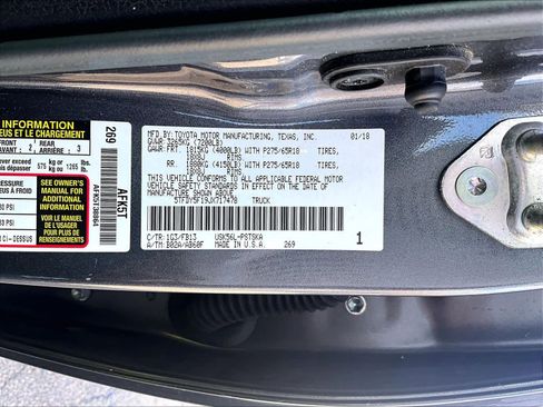 Used 2018 Toyota Tundra SR5 w/ TRD Off Road Package image 6