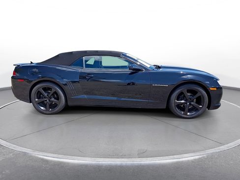 Used 2015 Chevrolet Camaro LT w/ RS Package RWD image 9