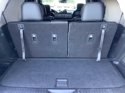 Used 2025 Honda Pilot Touring image 14