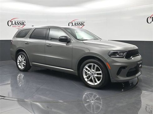 Used 2023 Dodge Durango GT image 5