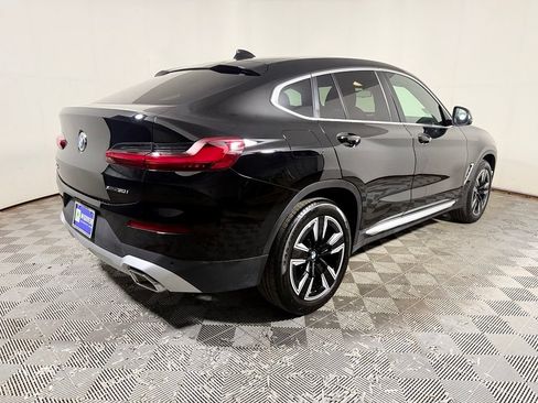 Used 2023 BMW X4 xDrive30i AWD/4WD image 8