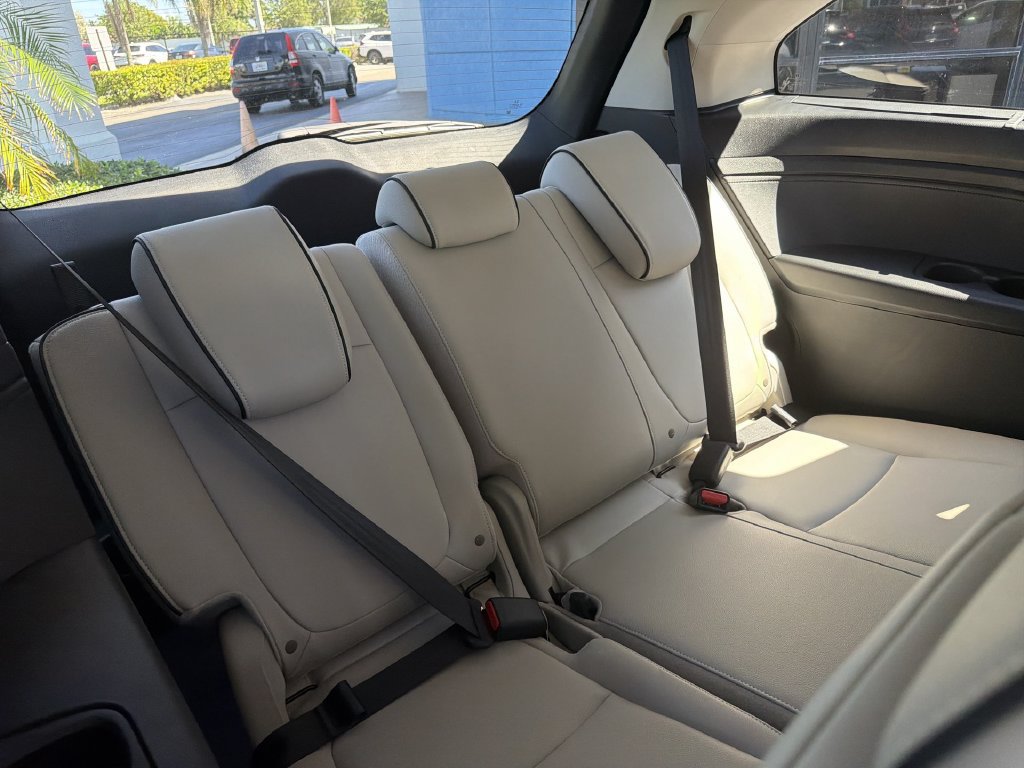 New 2027 Honda Odyssey Touring image 33