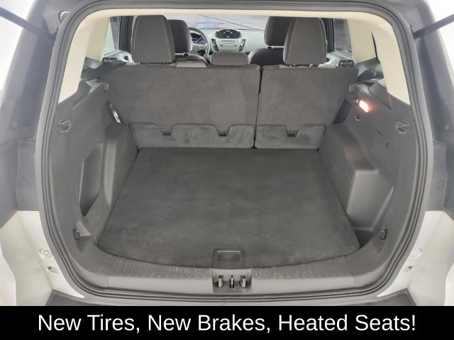 Used 2017 Ford Escape SE w/ SE Cold Weather Package FWD image 15