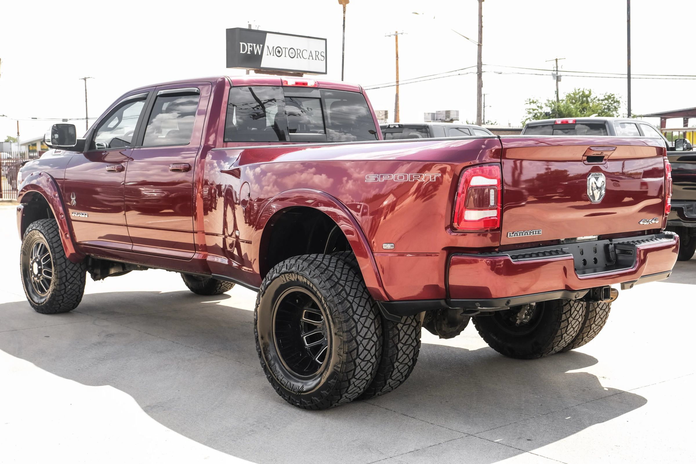 Used 2021 RAM 3500 Laramie AWD/4WD image 9