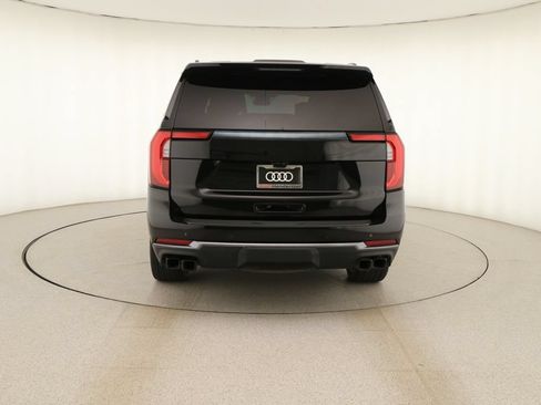 Used 2025 GMC Yukon Denali Ultimate AWD/4WD image 5
