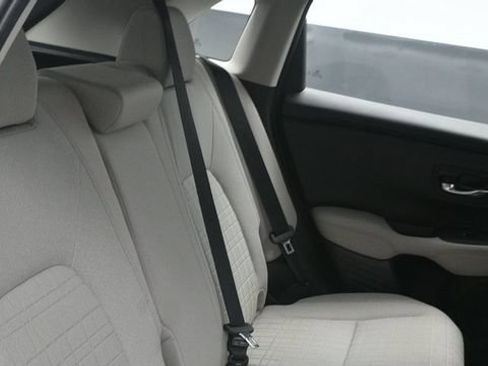 Used 2024 Honda HR-V LX image 13