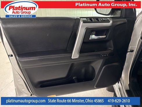 Used 2022 Toyota 4Runner Limited image 27