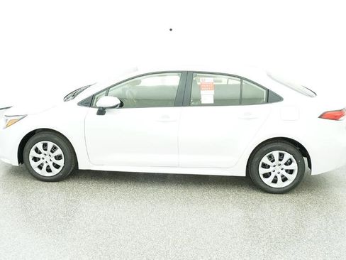 New 2026 Toyota Corolla LE image 2