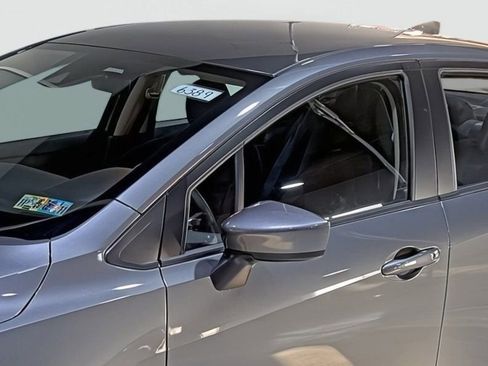 Used 2025 Nissan Versa SV w/ Trunk Package FWD image 9